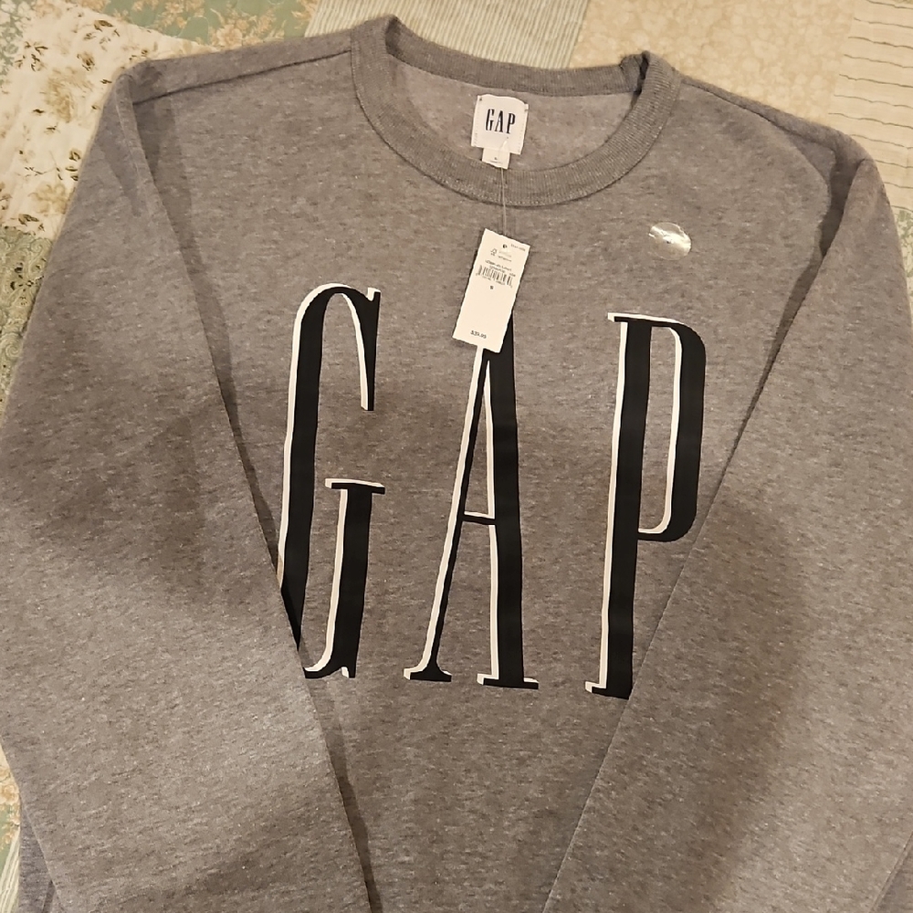 GAP Men's Charcoal Crewneck Sweater